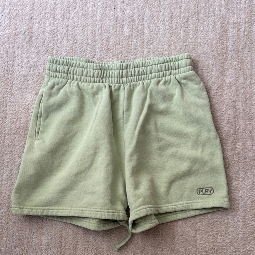 Heavyweight green bala shorts